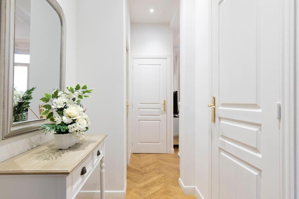 Promenade, 2Pieces Chic Et Clim Avec Terrasse Apartment Nice Bagian luar foto