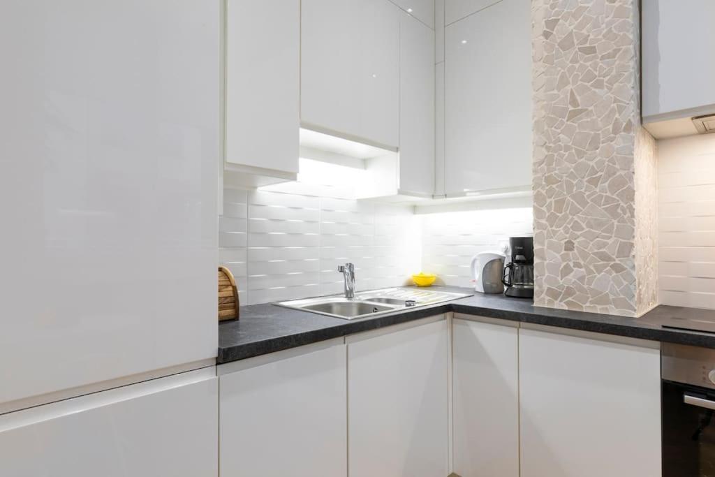 Promenade, 2Pieces Chic Et Clim Avec Terrasse Apartment Nice Bagian luar foto